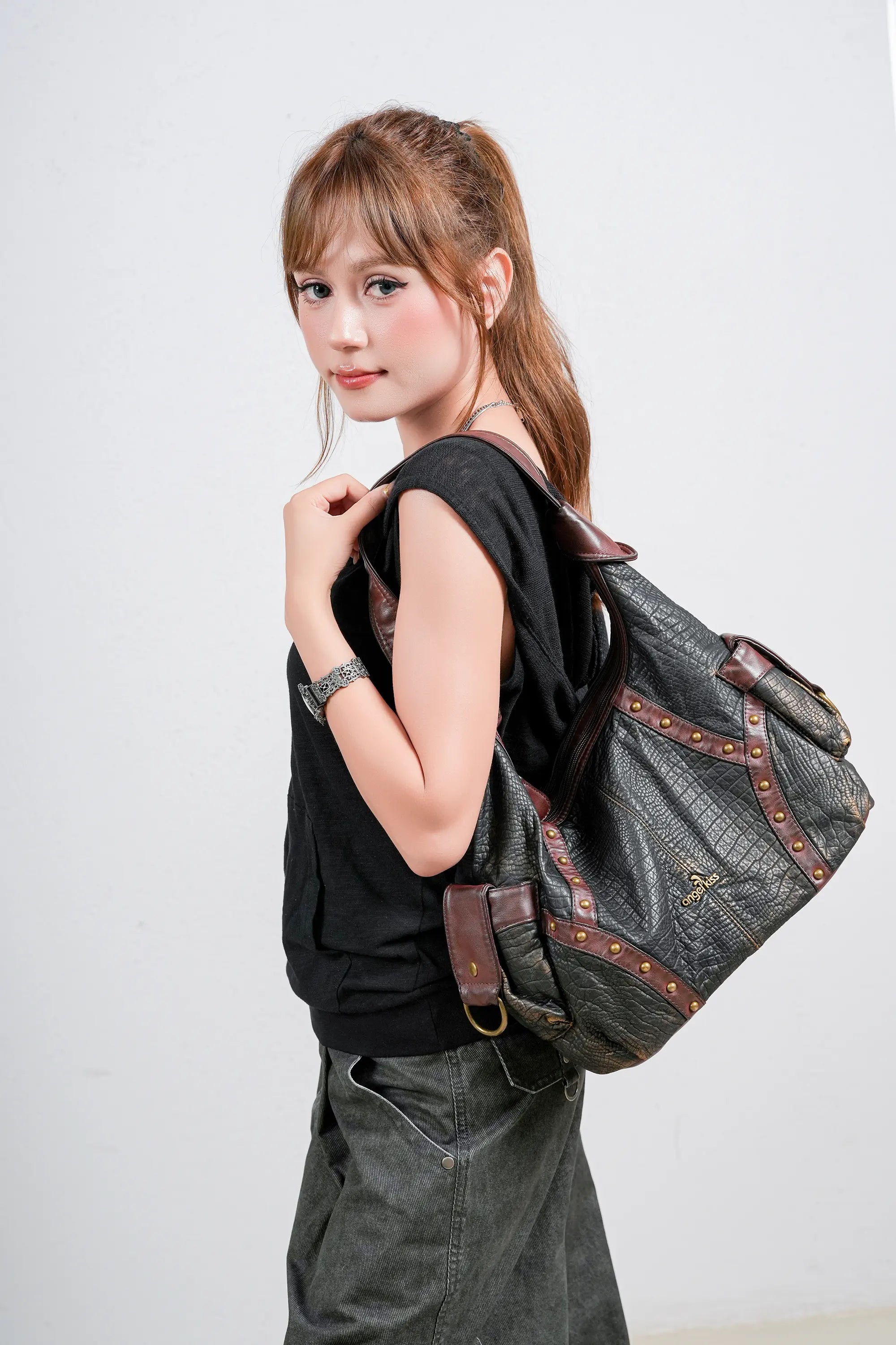 Vintage Studded Hobo Bag – Washed PU Leather Shoulder Purse