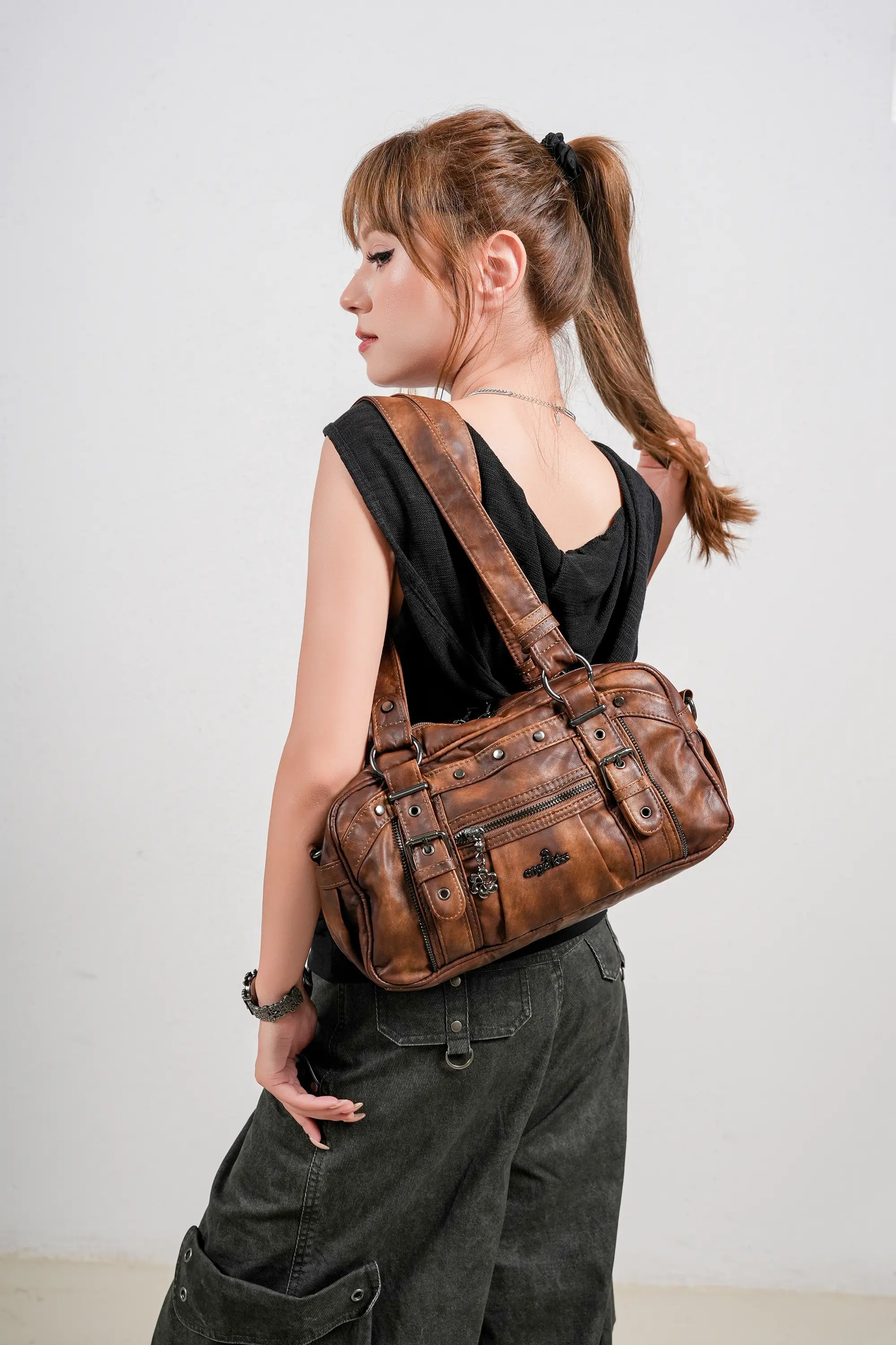Vintage Soft Leather Boston Bag - Studded Barrel Shoulder Handbag